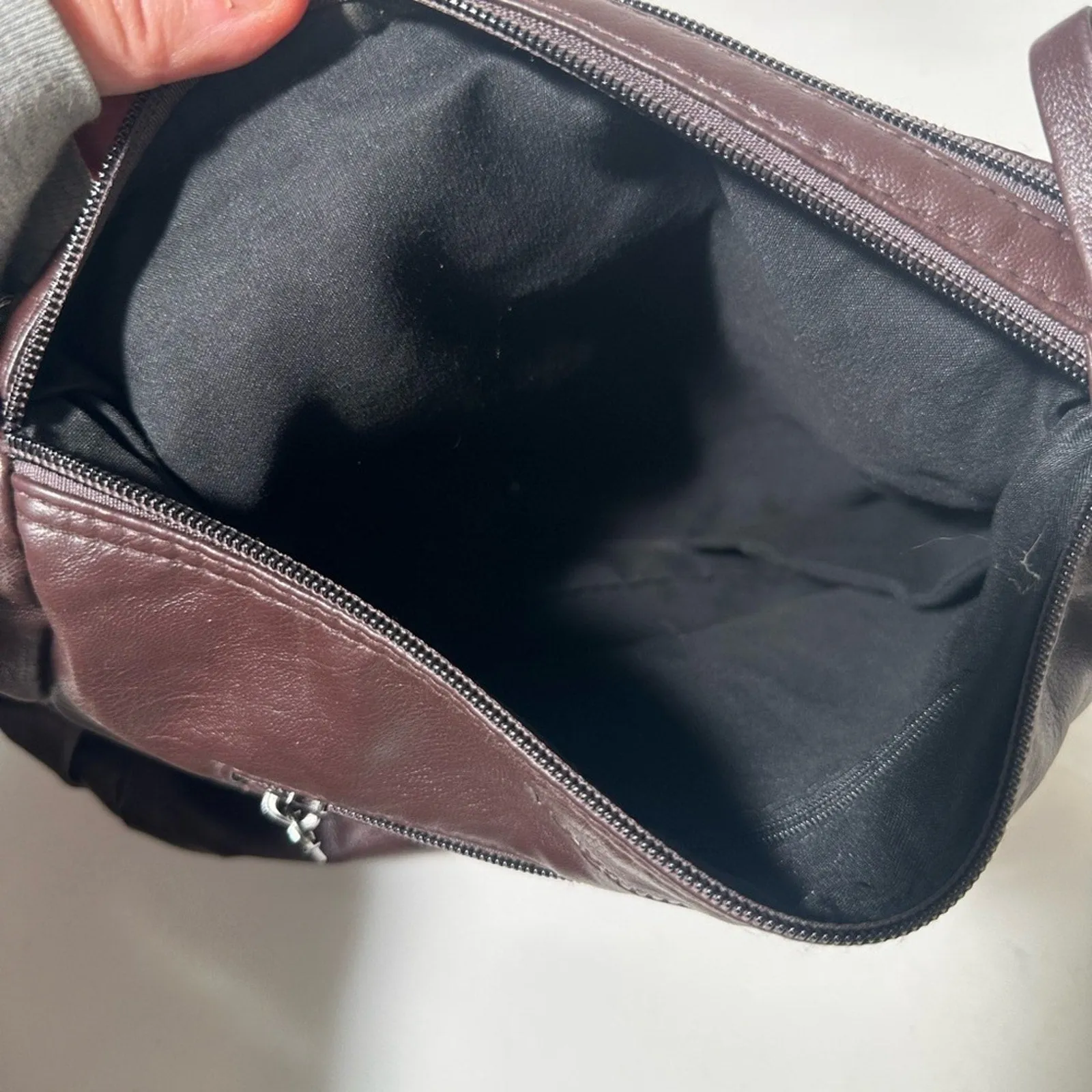 Chic Brown Leather Shoulder Bag with Textured Finish