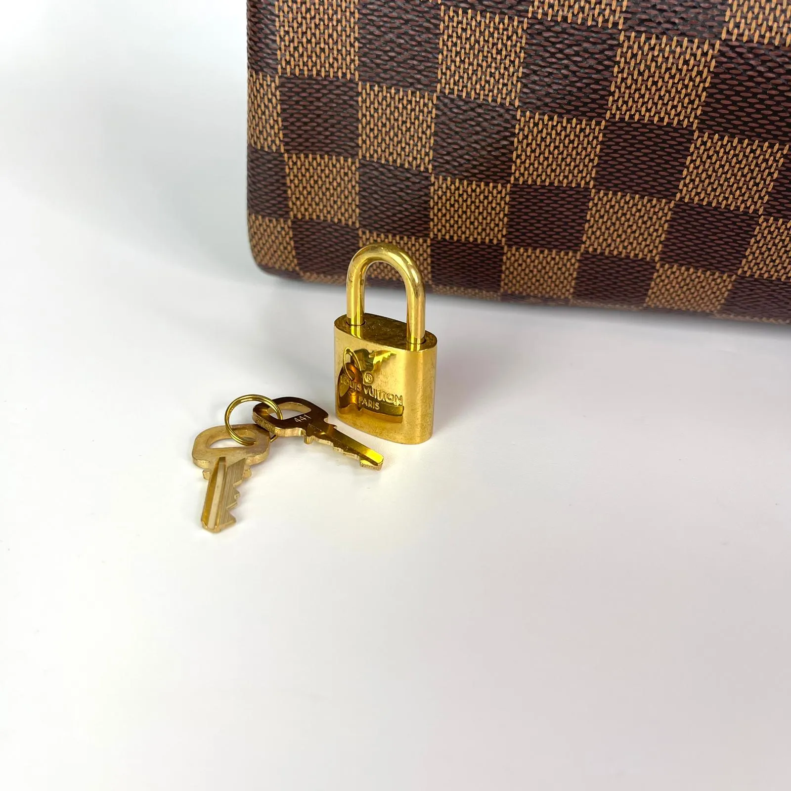 Damier Ebene Speedy 30 Bandoulier Bag