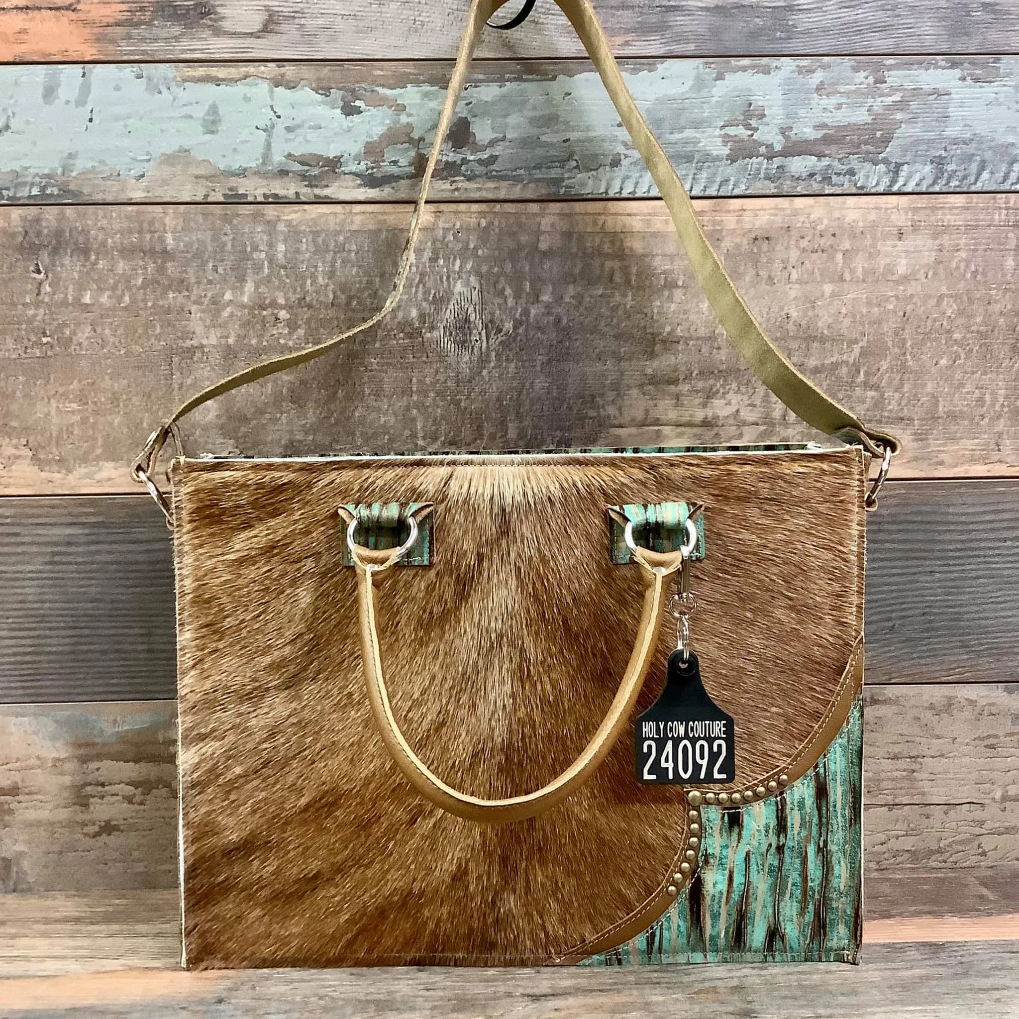 Get Outta Town Hybrid Tote - #24092