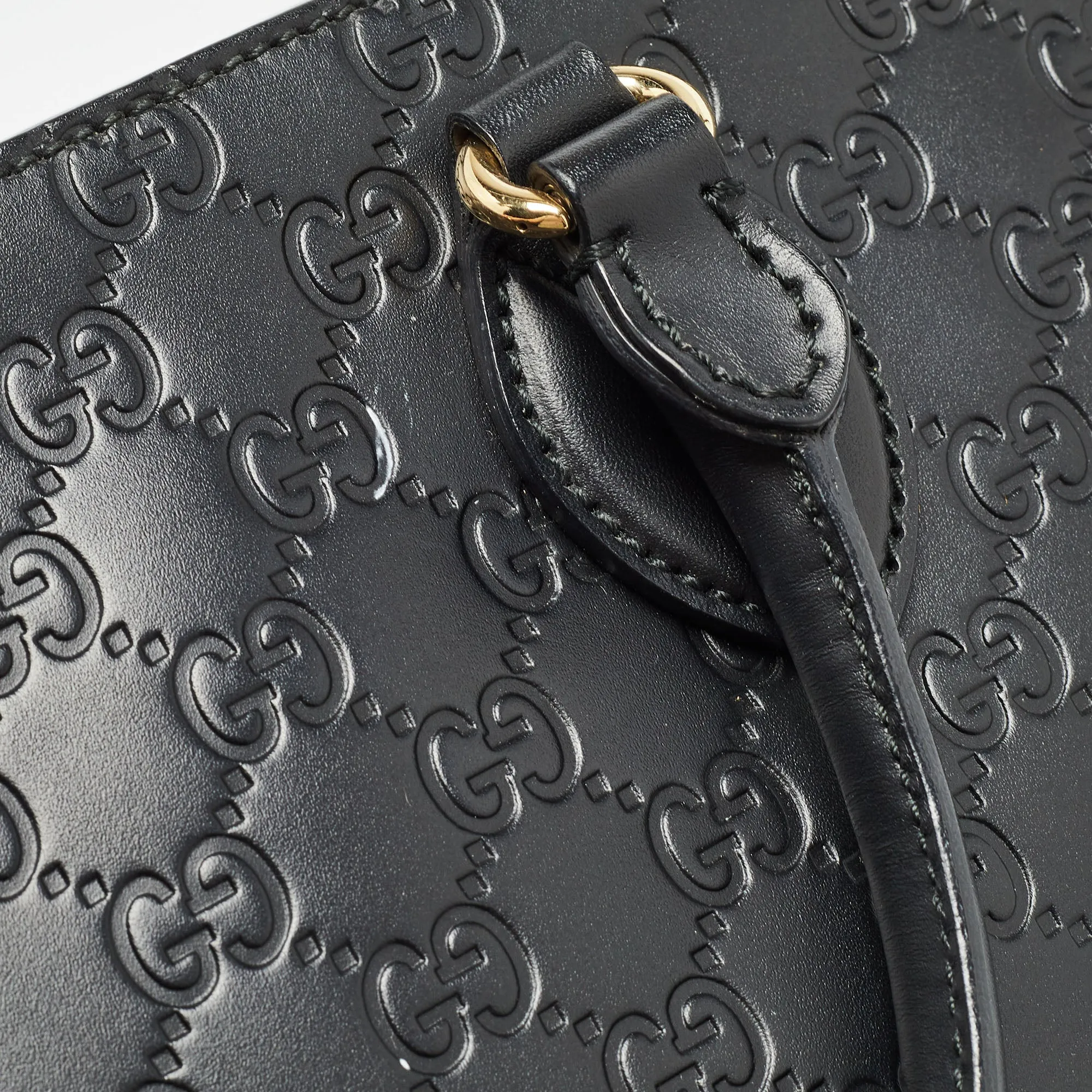 Gucci  Guccissima Leather Zip Tote