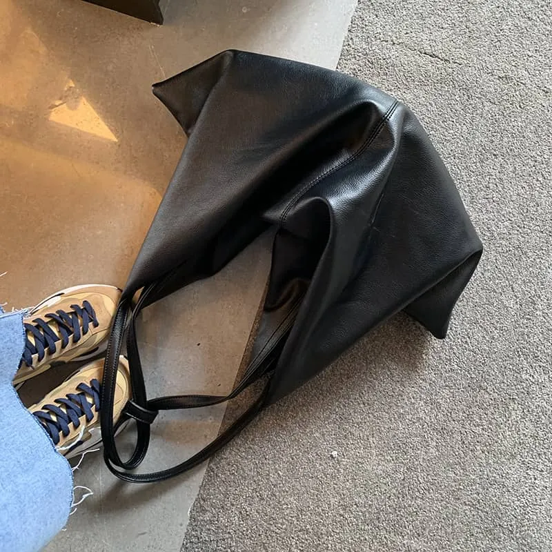 Minimalist style large capacity tote bag