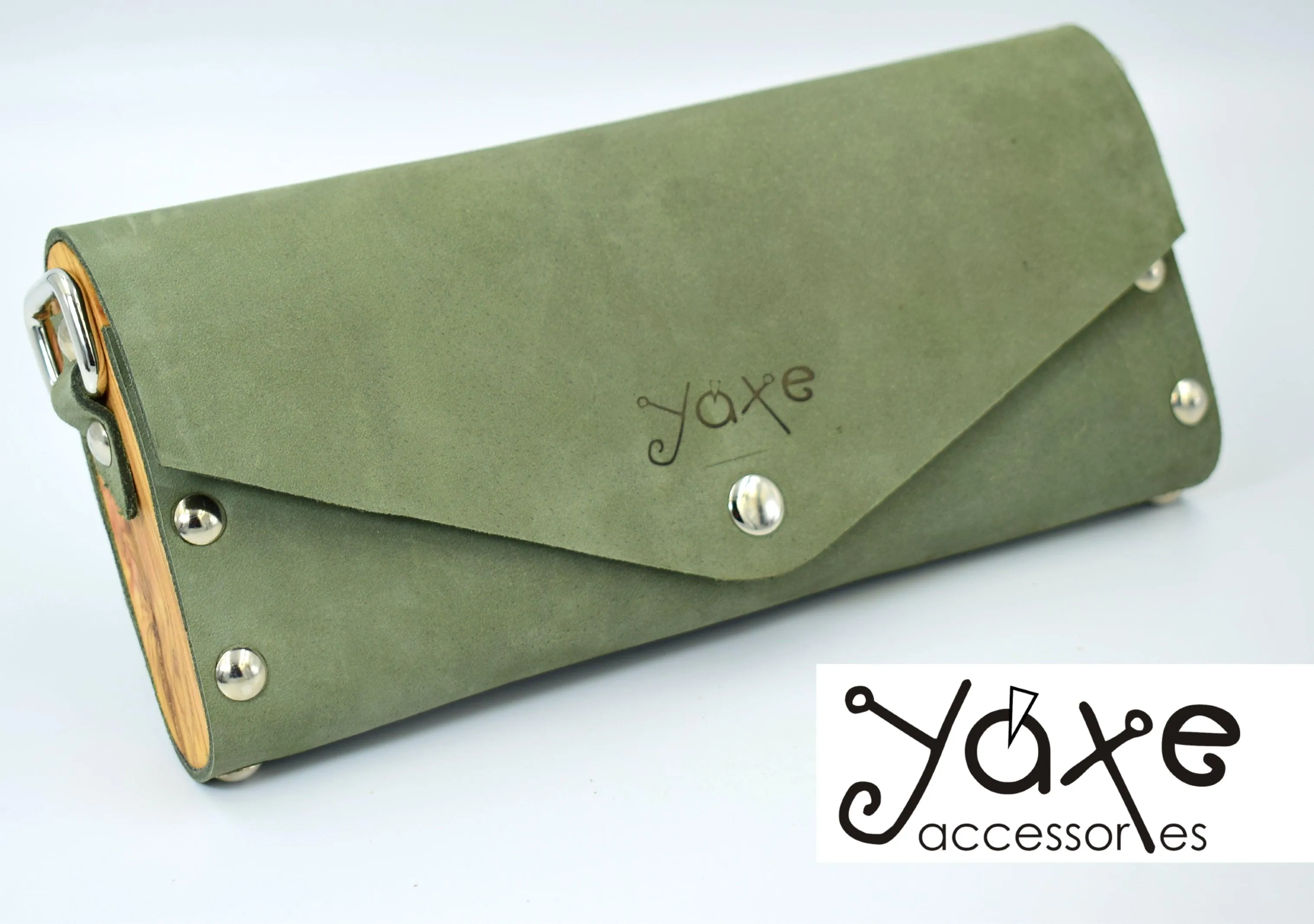 Mint small clutch women bag from leather and wood