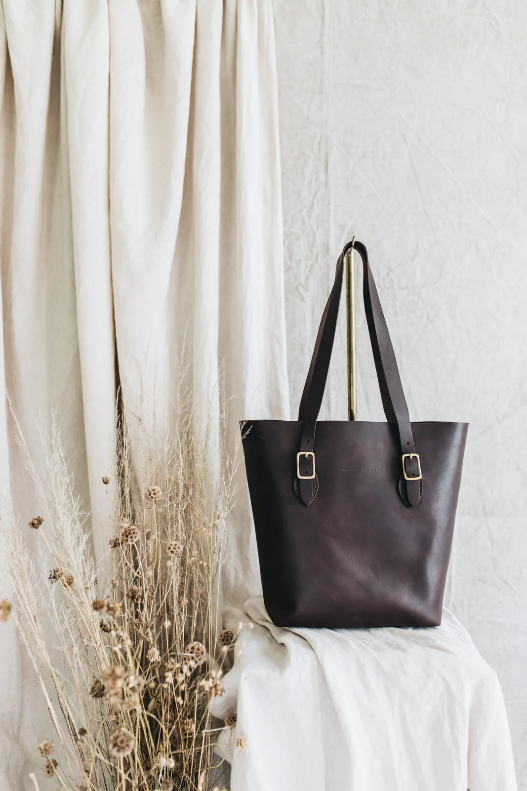 The Classic Tote in Cocoa
