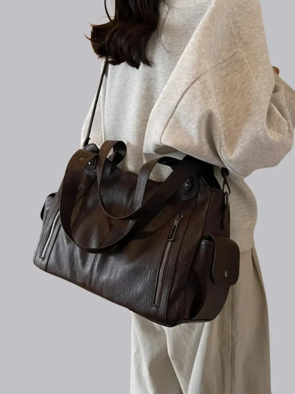 Vicky | Classic Multi-Pocket Shoulder Bag
