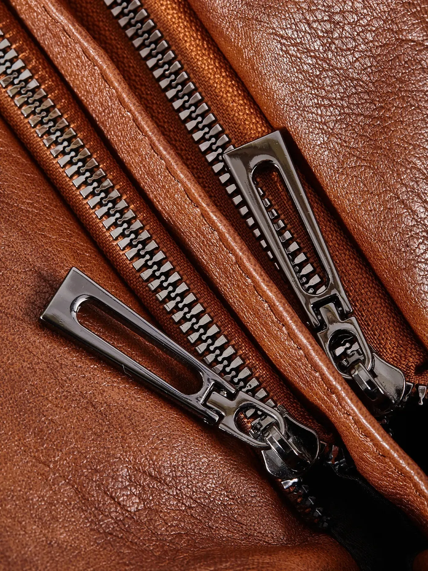 Vicky | Classic Multi-Pocket Shoulder Bag