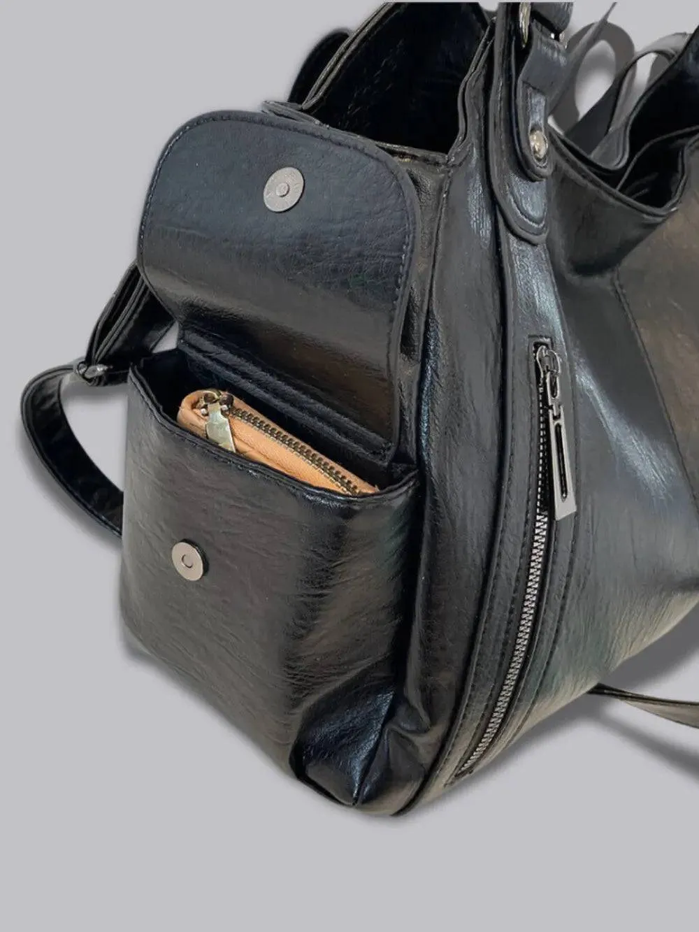 Vicky | Classic Multi-Pocket Shoulder Bag